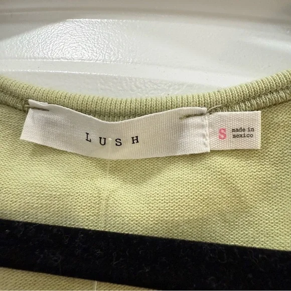 LUSH Women's Green Twist Front Top - Picture 4 of 5